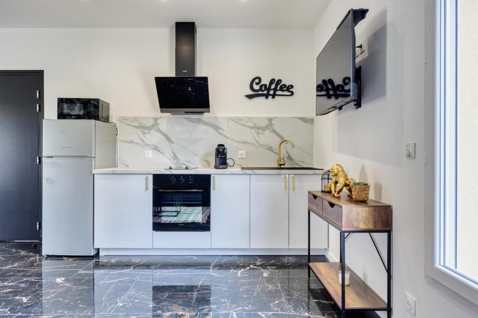 Studio 2 Coubron Exteriér fotografie