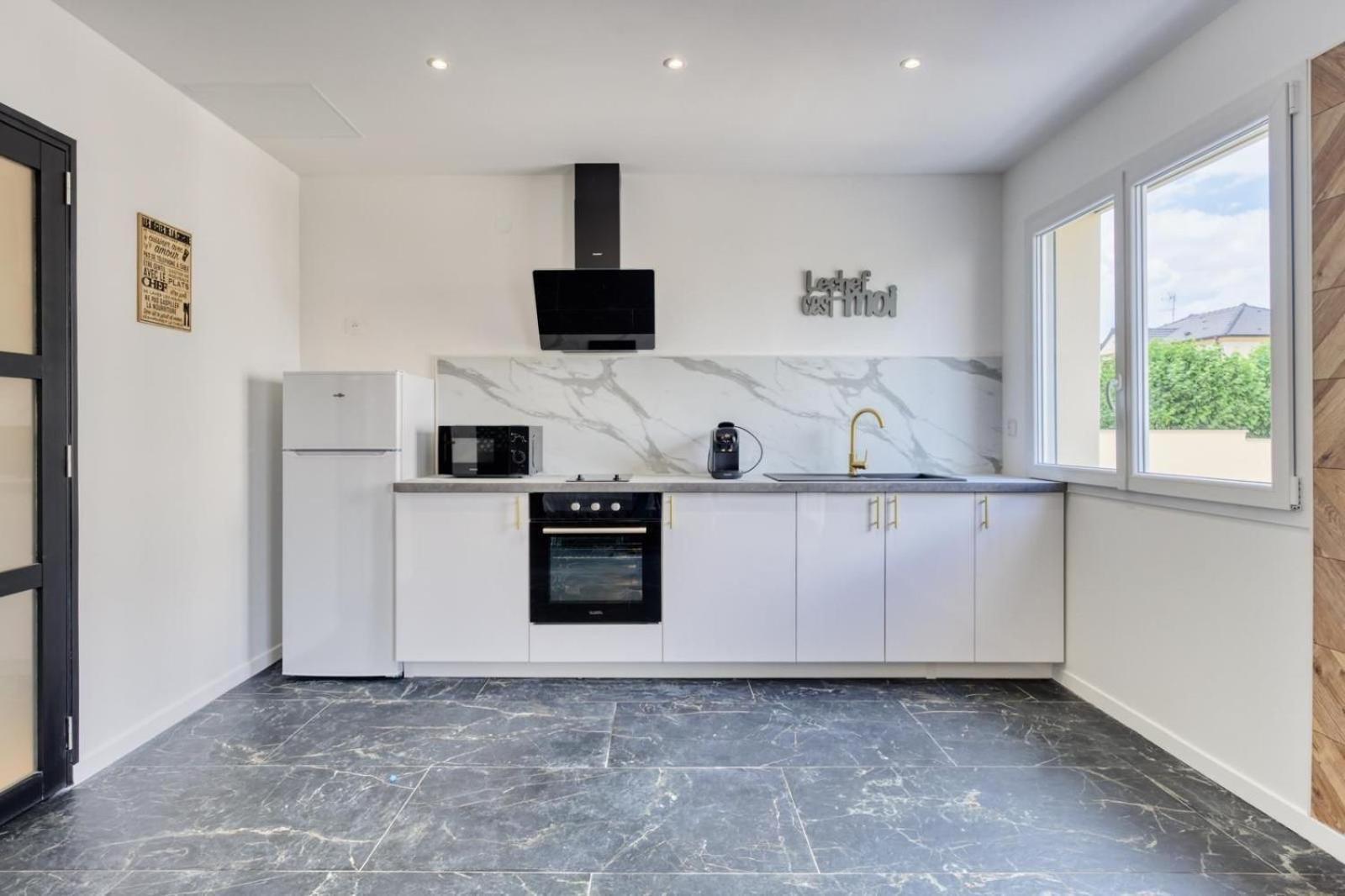 Studio 2 Coubron Exteriér fotografie